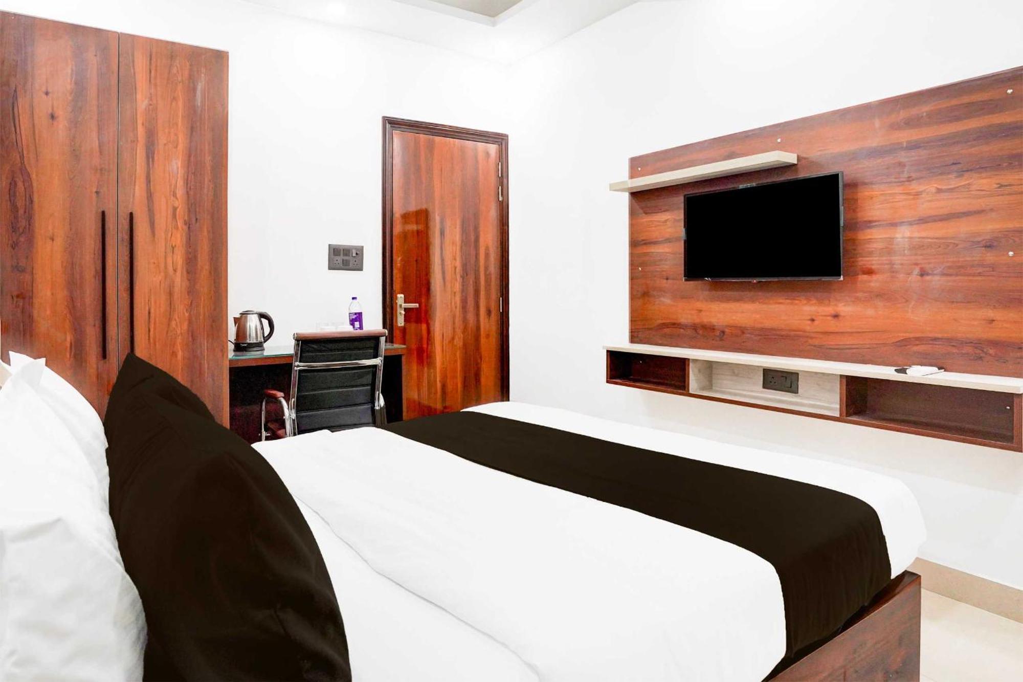 Super Hotel O Global New Delhi Eksteriør bilde